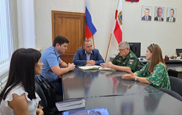 Сегодня провел личный прием участников СВО и членов их семей